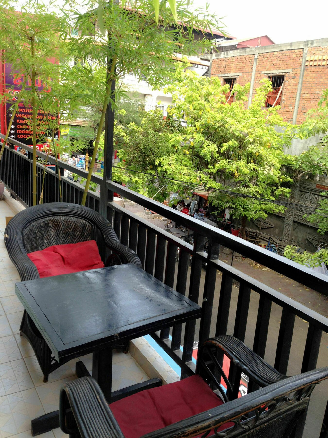White River II Hostel Phnom Pen Exterior foto