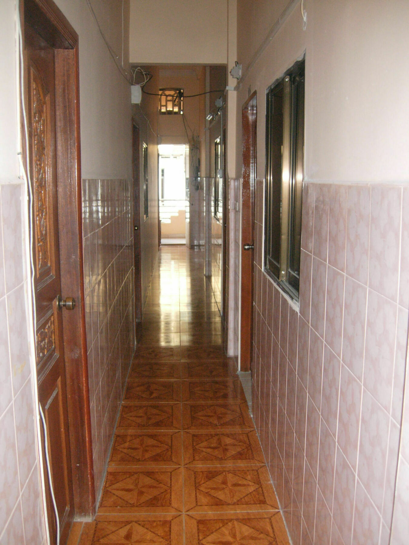 White River II Hostel Phnom Pen Exterior foto
